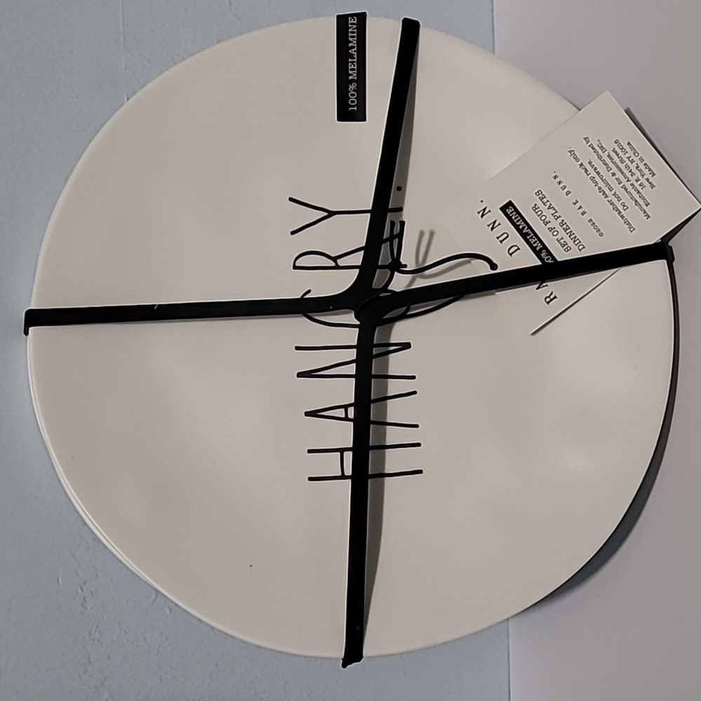 Rae Dunn set of four plates NWT (hangry)